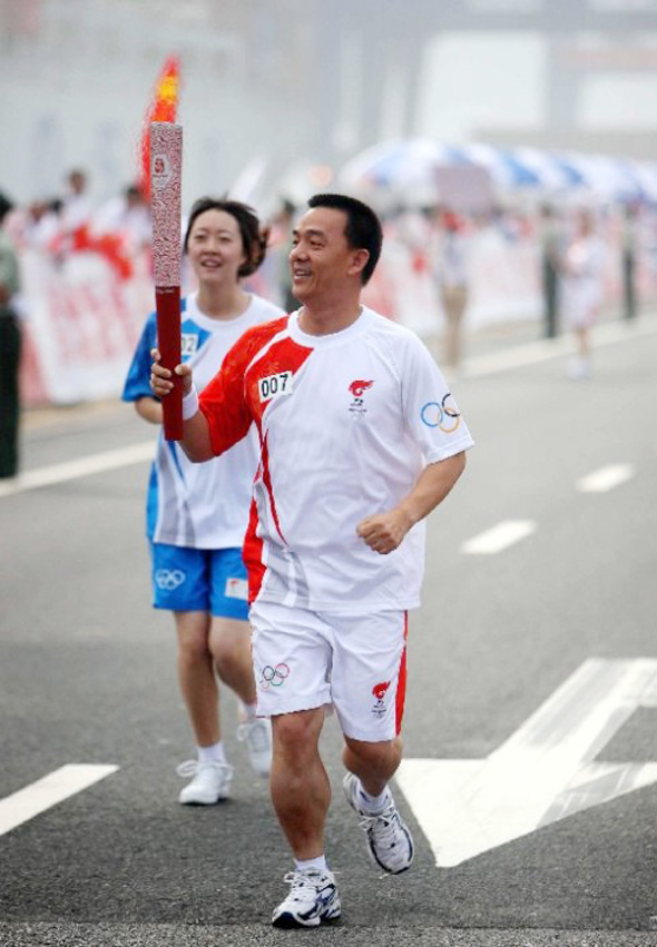 悲情“跳板王子”谭良德：3次奥运会3枚银牌，婚后人生也动荡坎坷