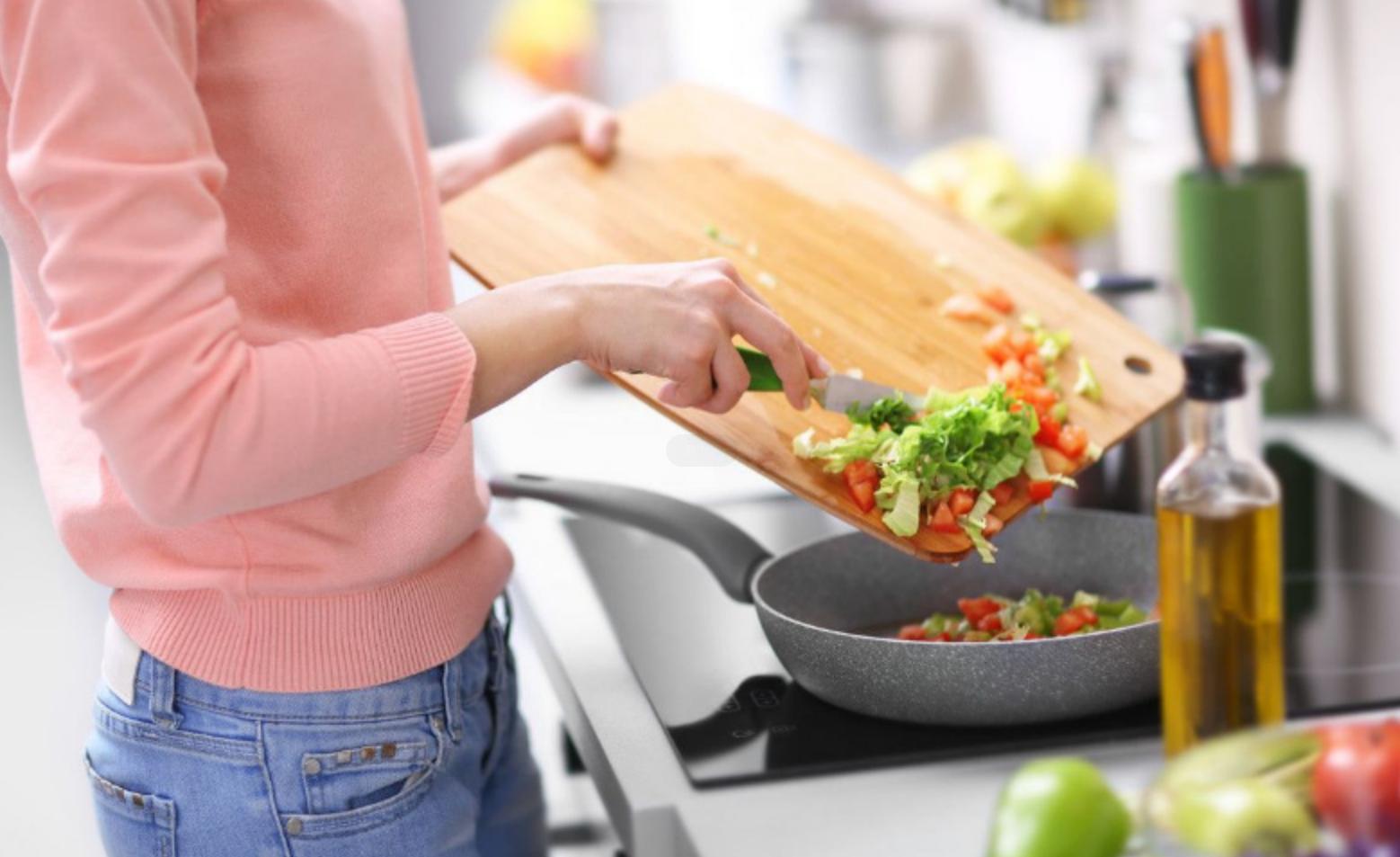 电磁炉用不对引发火灾,电磁炉用不当辐射会怎么样