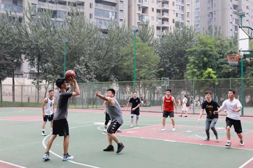 西安曲江运动公园健身,曲江周围户外运动