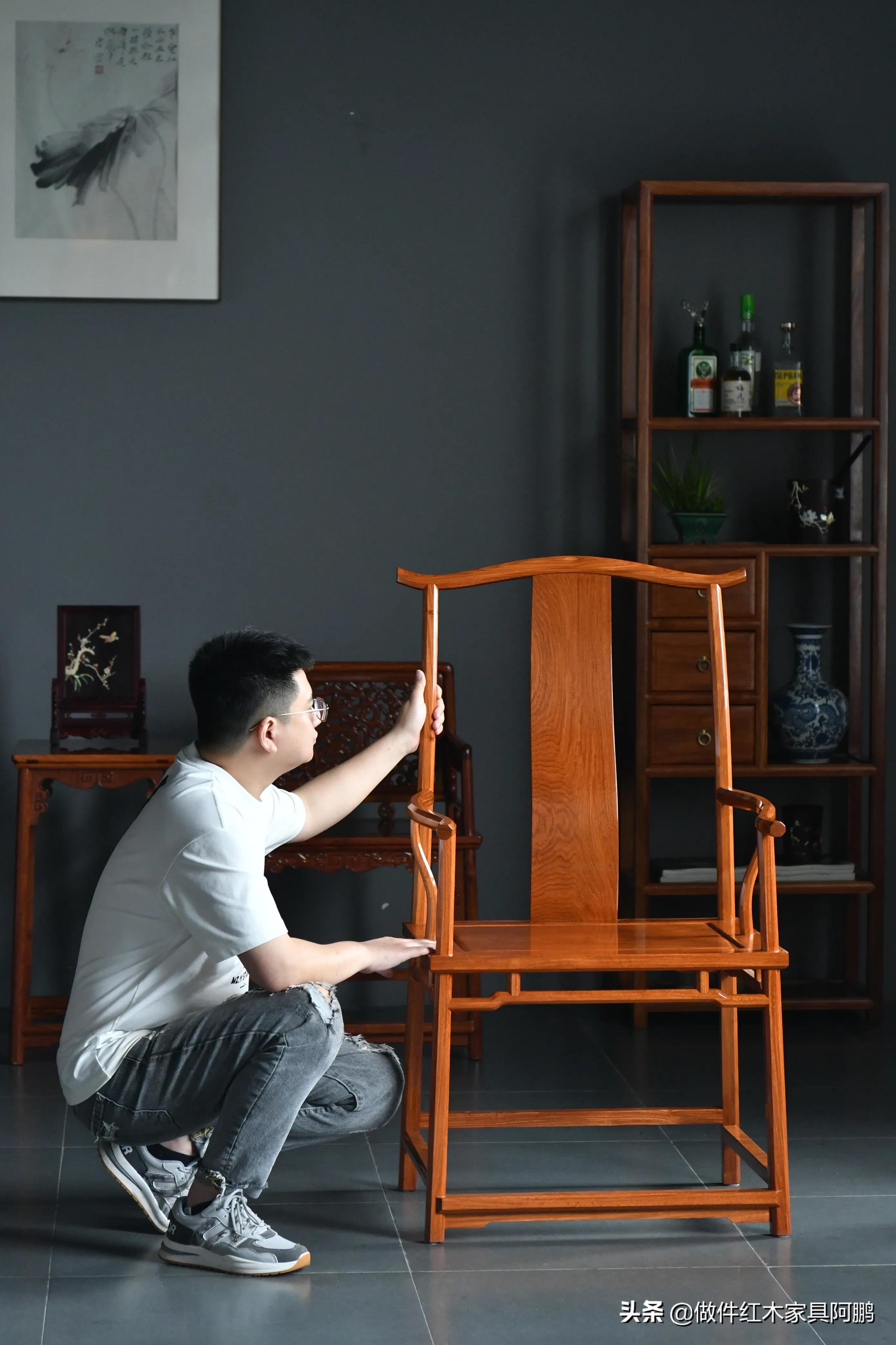 雕龙纹四出头官帽椅图片,明式四出头官帽椅图片