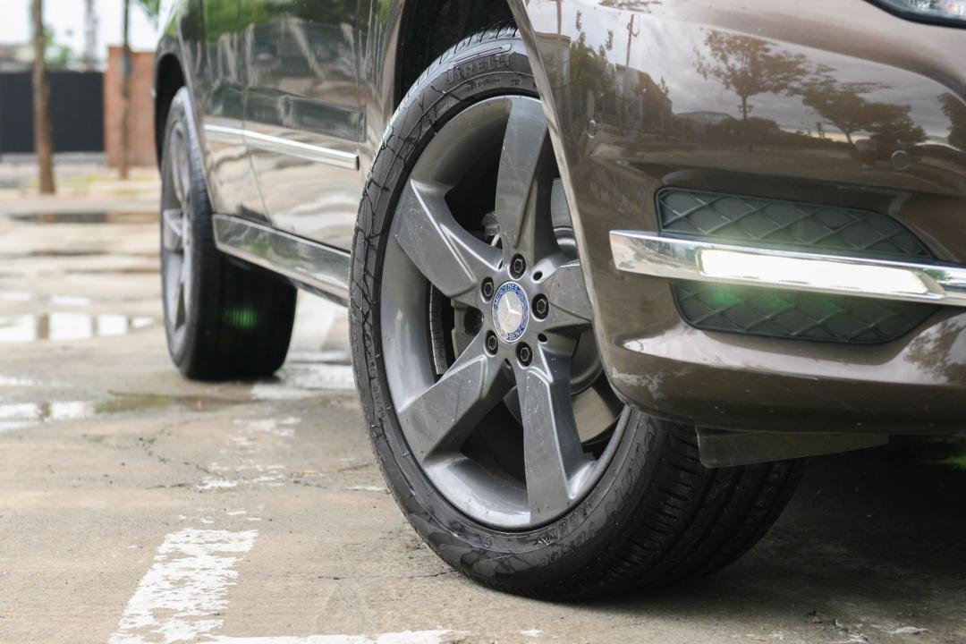 奔驰glc300动感型7座二手,二手奔驰glk300为什么便宜