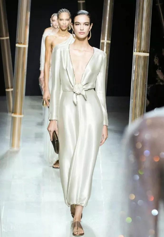 armani阿玛尼2022秋冬高定,armani阿玛尼暗沉