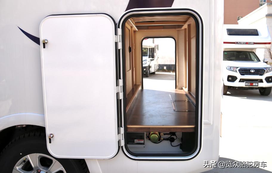 分时四驱七座柴油版,长城风骏7最新款