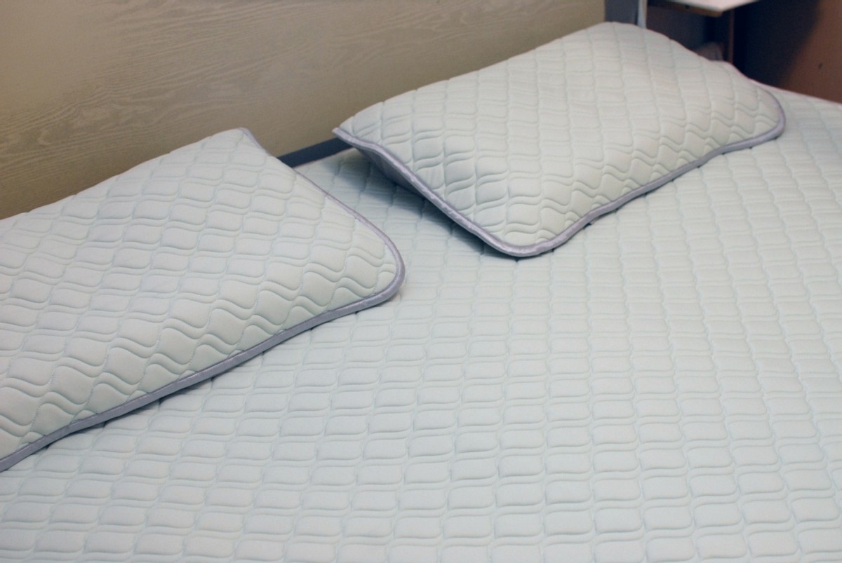 愉悦之家艾草凉席,愉悦之家冰丝凉席