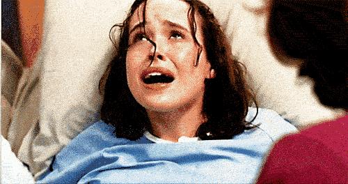 玉林一孕妇上厕所时，突然生了！孩子被卡蹲便器......