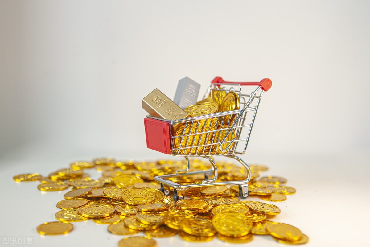 成年人的崩溃从缺钱开始的,成年人的崩溃往往是从缺钱开始