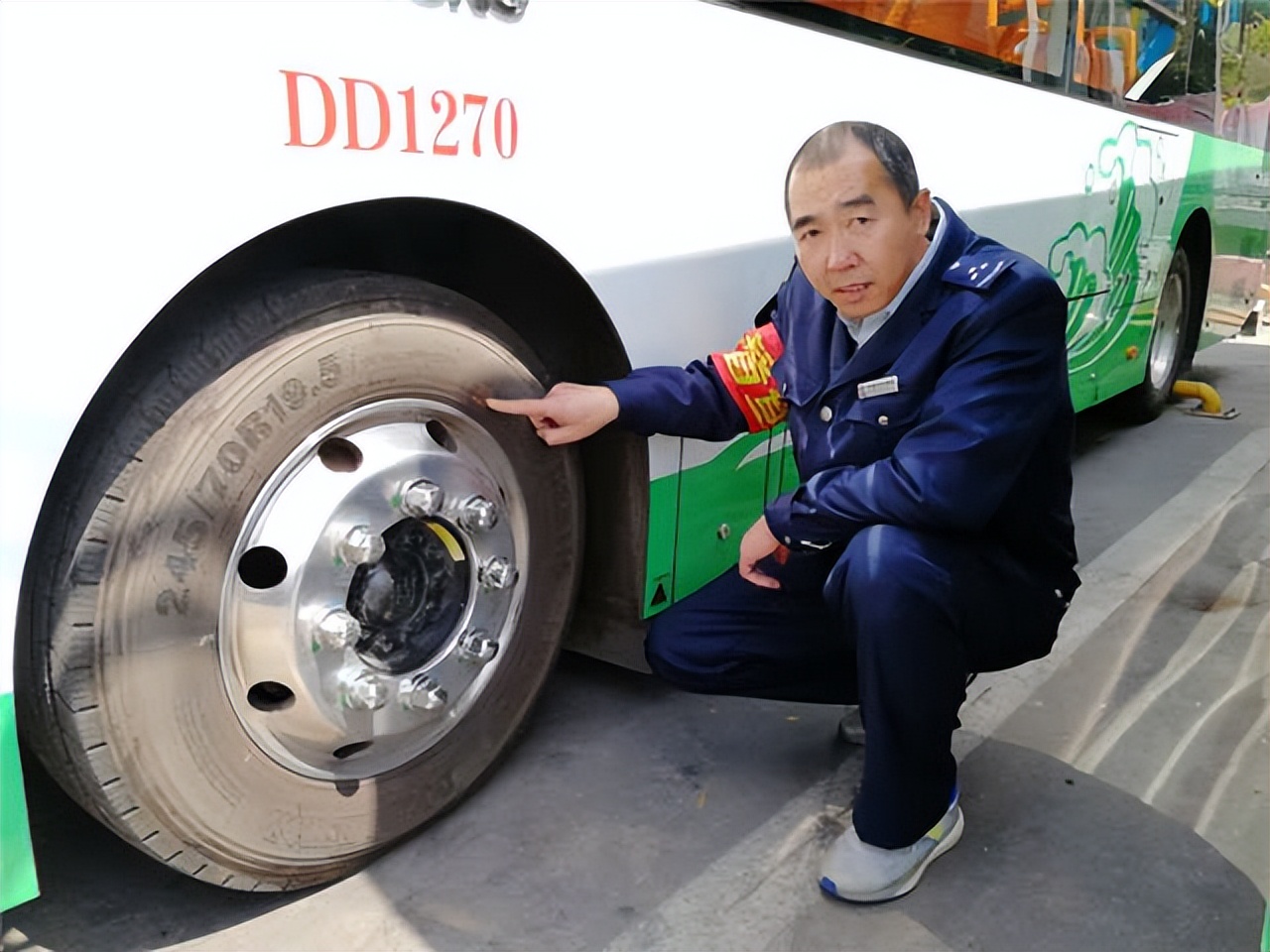 瀹夎杞儙鏅鸿兘鑺墖,姹借溅杞儙妞嶅叆鑺墖