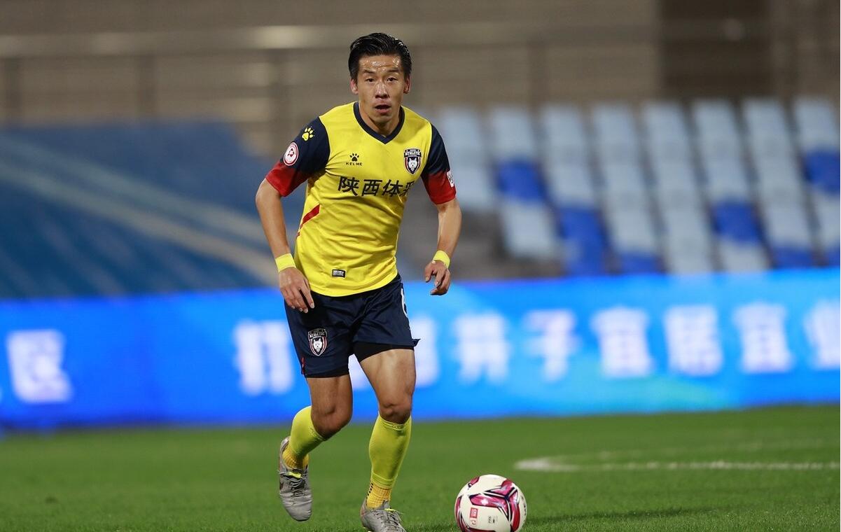 重庆球队队长,重庆队足球队队长