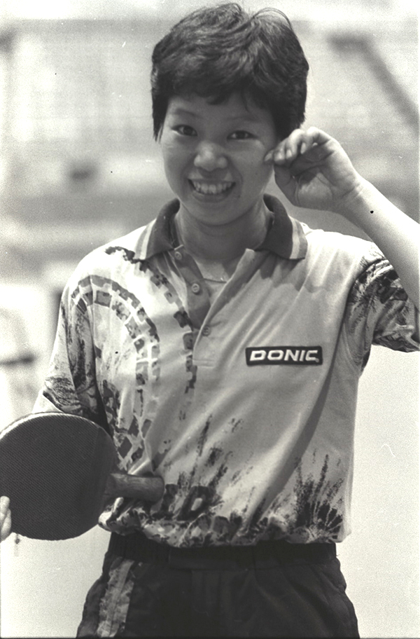 60岁倪夏莲淘汰19岁国乒新星,倪夏莲被米特兰姆逆转