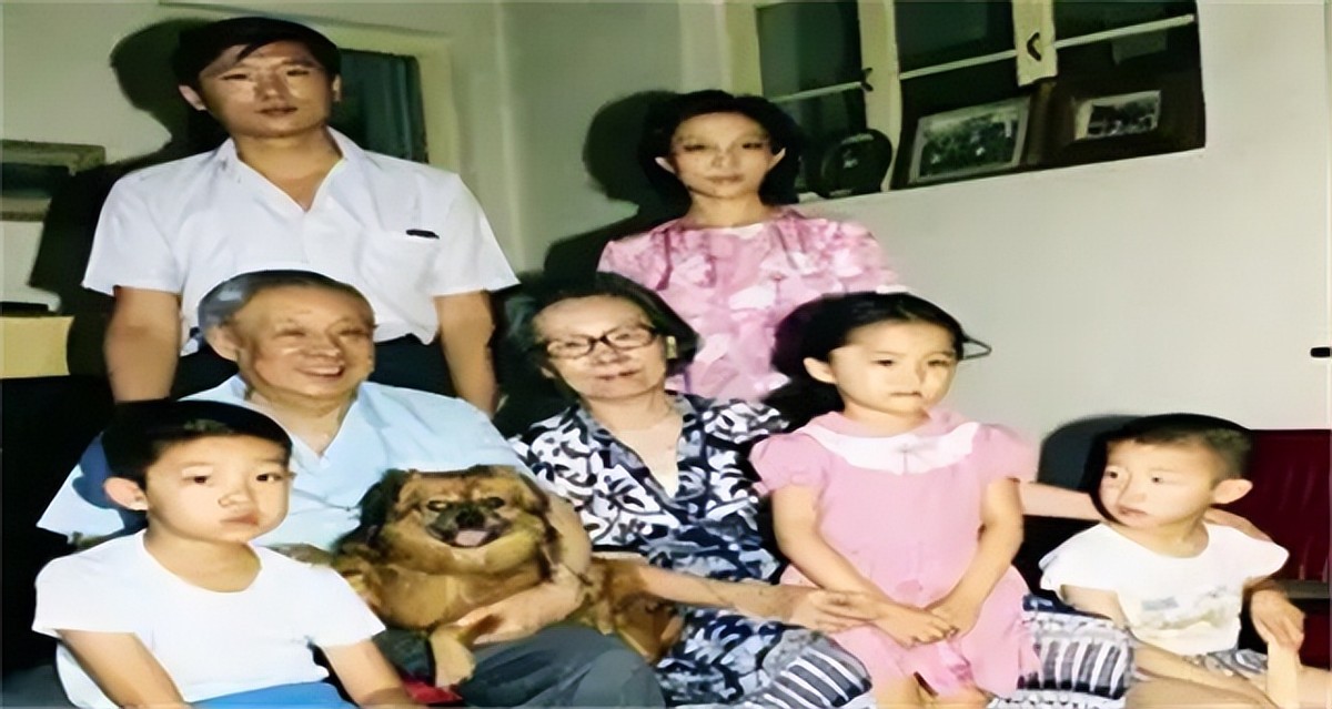 中泰建交历史,中泰建交时泰国送给我们什么国宝