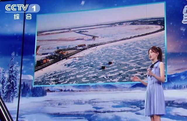 超级名模登场,超级漂亮主持人