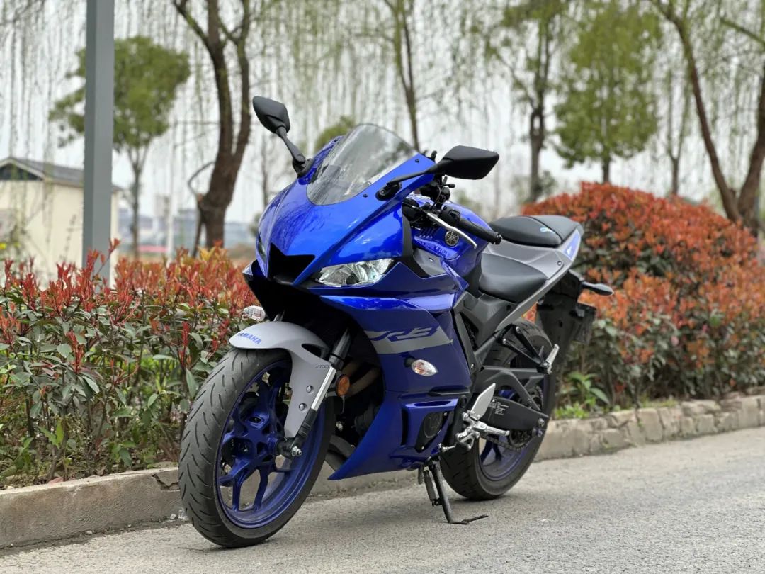 雅马哈yzf-r25测评老款,雅马哈推荐yzf-r6