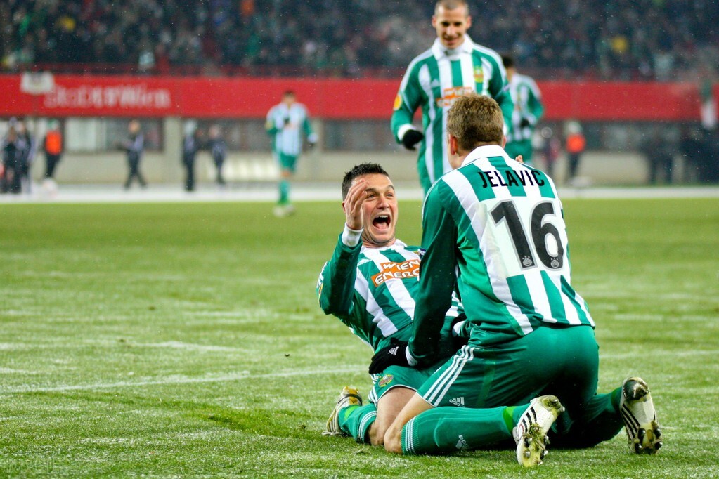 欧冠32强分组,欧冠32强球队及分档出炉