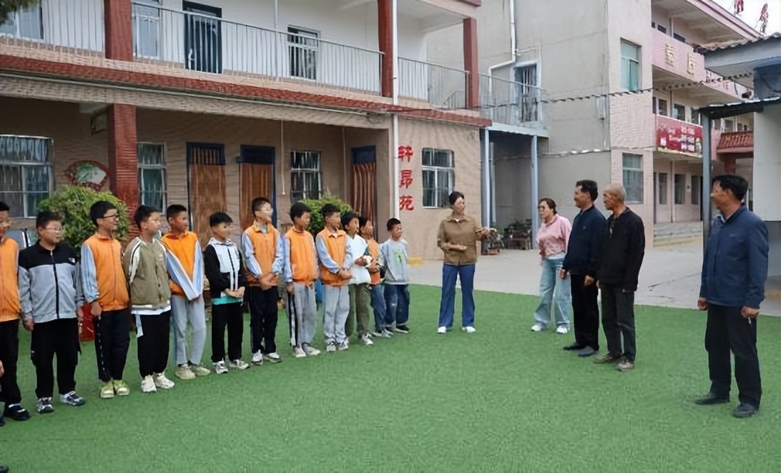 儿童足球梦想,山区孩子足球梦