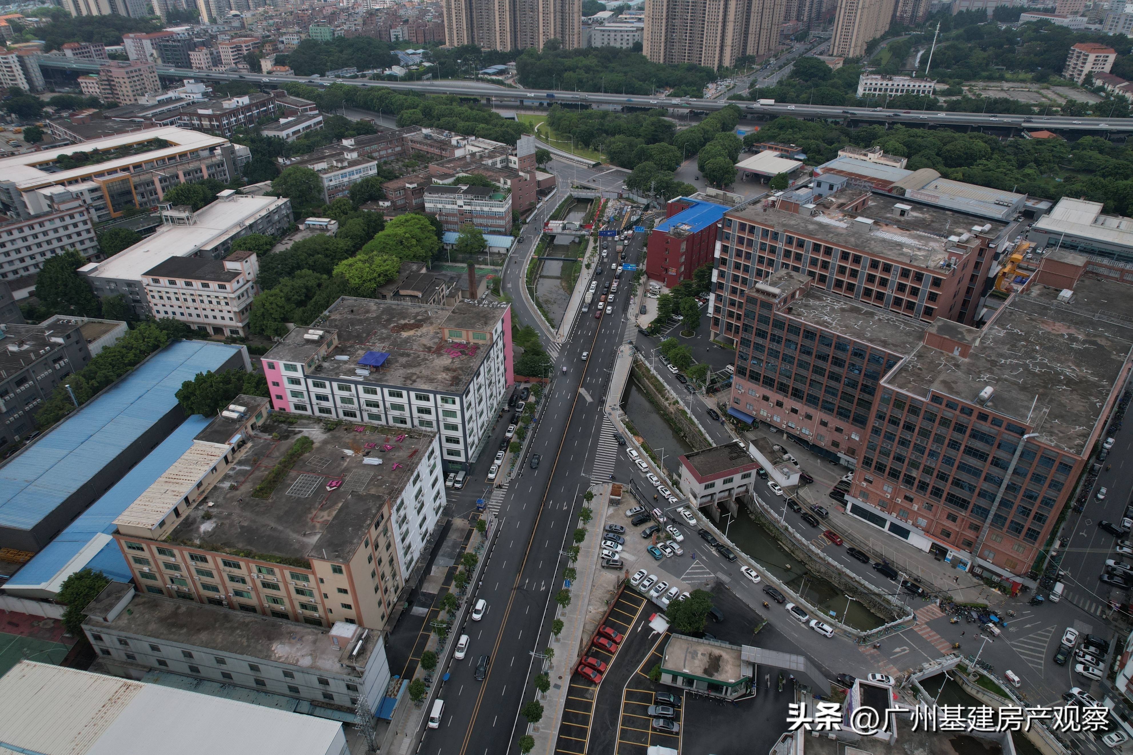 鹤龙一路下穿广花路,广花一路鹤龙路