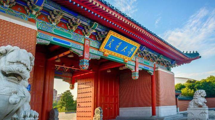 上交和西交哪个强,上交和西交对比