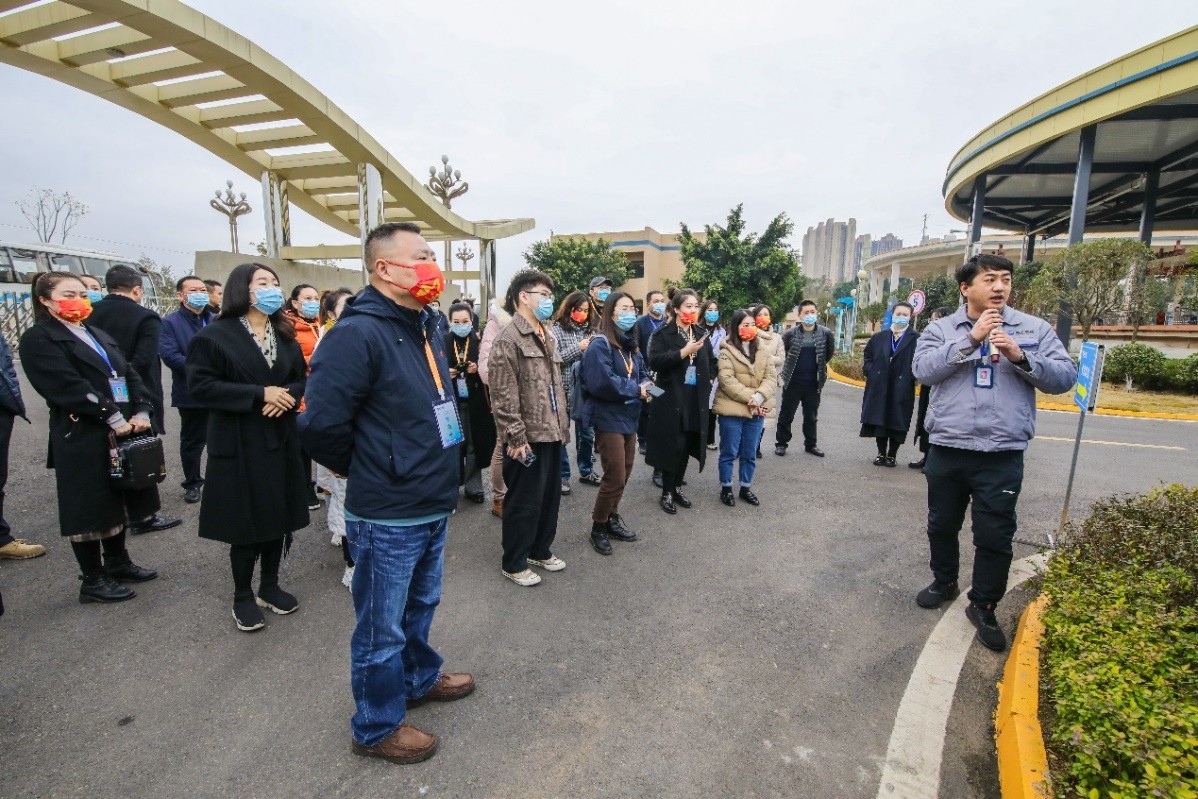 海天集团举办“唱好成渝双城记，见证海天放心水”用户开放日活动