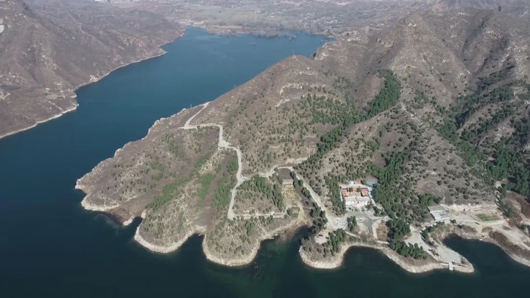 闃滃钩涓夊博瀵ㄥ啲鏃ュ皬姹熷崡,鍐棩灏忔睙鍗楅槣骞充笁宀╁