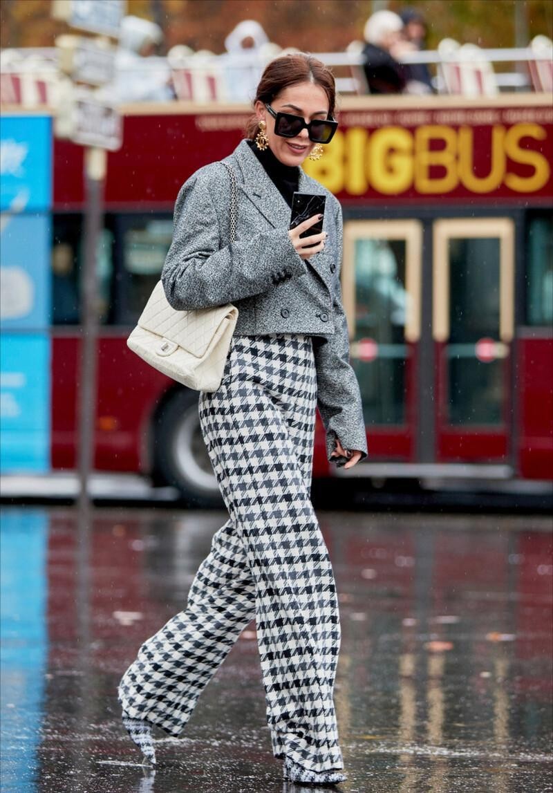 冬季穿羊绒西裤,冬天加厚不加绒的西裤穿着会冷吗