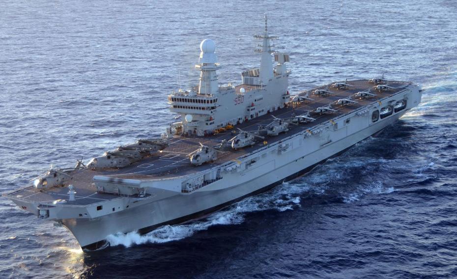 美航母进入东海分析,美航母何时去了东海