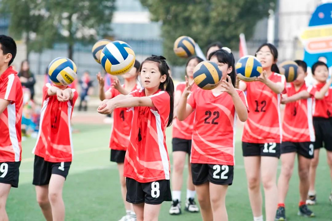 西航港小学文化体育艺术节,西航港小学运动会