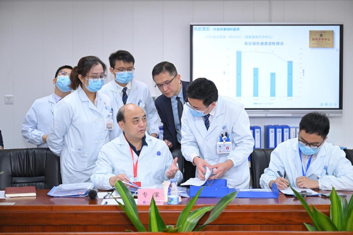 北京大学深圳医院顺利通过三甲复审