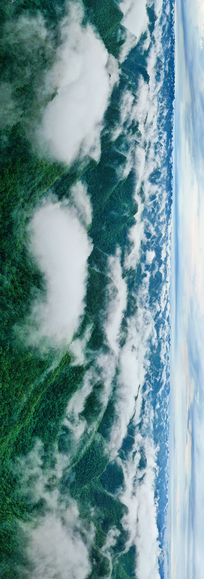 如何看懂中国第一山地省的多彩文化史诗？