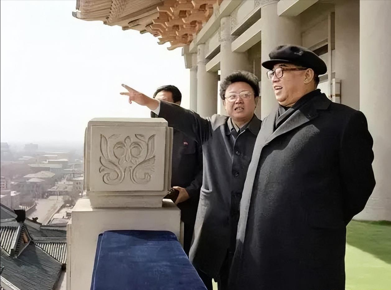 金家三代人的爱情:爷爷2次娶妻，父亲5段婚姻，金正恩夫妻恩爱