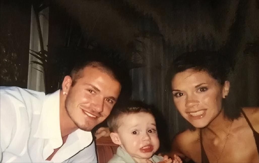 贝克汉姆婚内多次出轨,梅西和c罗和贝克汉姆