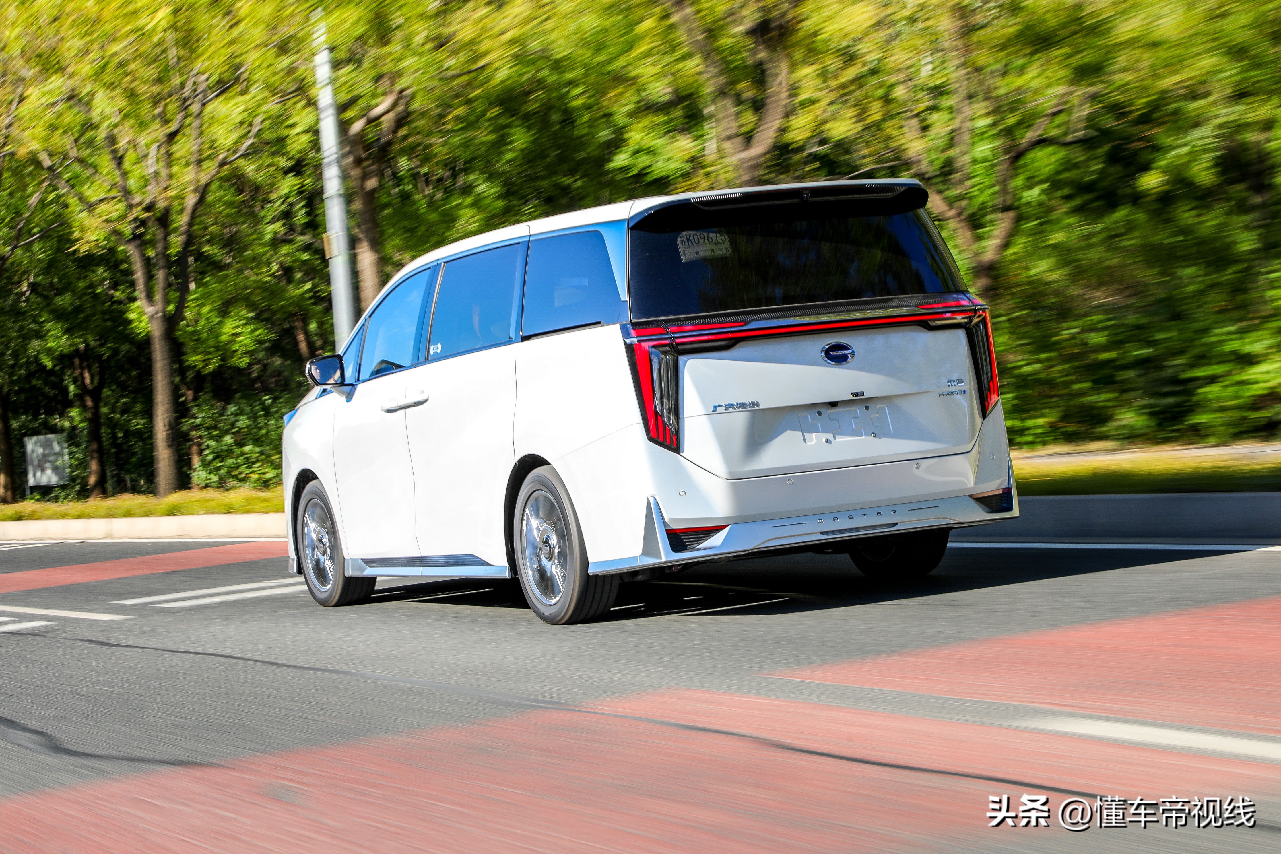 广汽2.0t混动mpv,新款2.0混动crv可靠吗