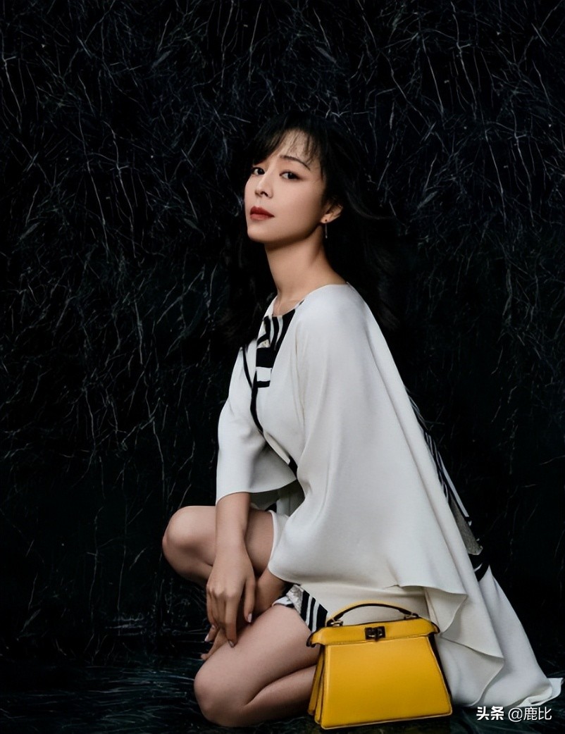 已经出道13年，为什么大家还是很爱FENDI这款包？