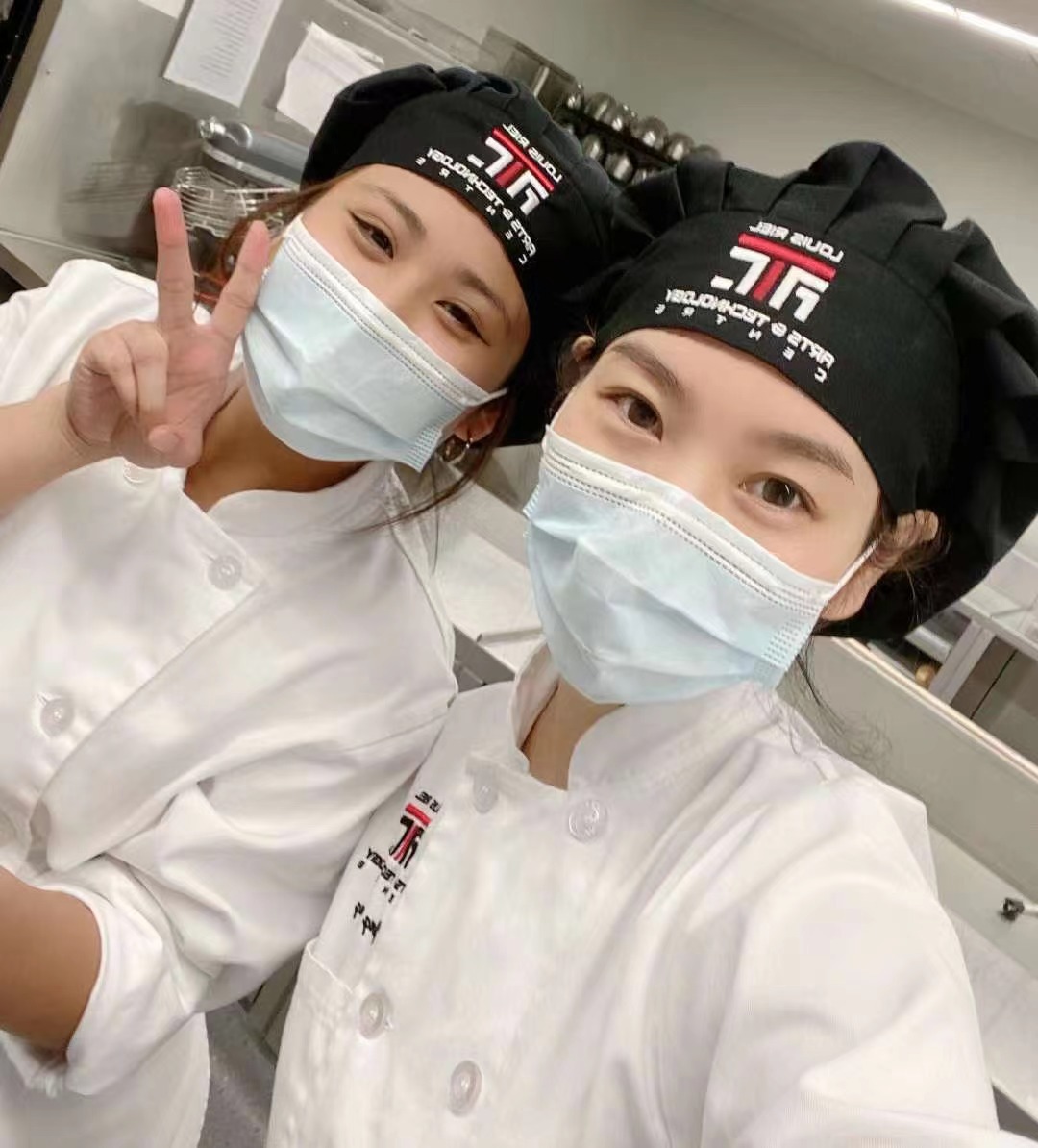 80后Cindy从美国到加拿大：放弃体制内工作，大龄毅然出国深造