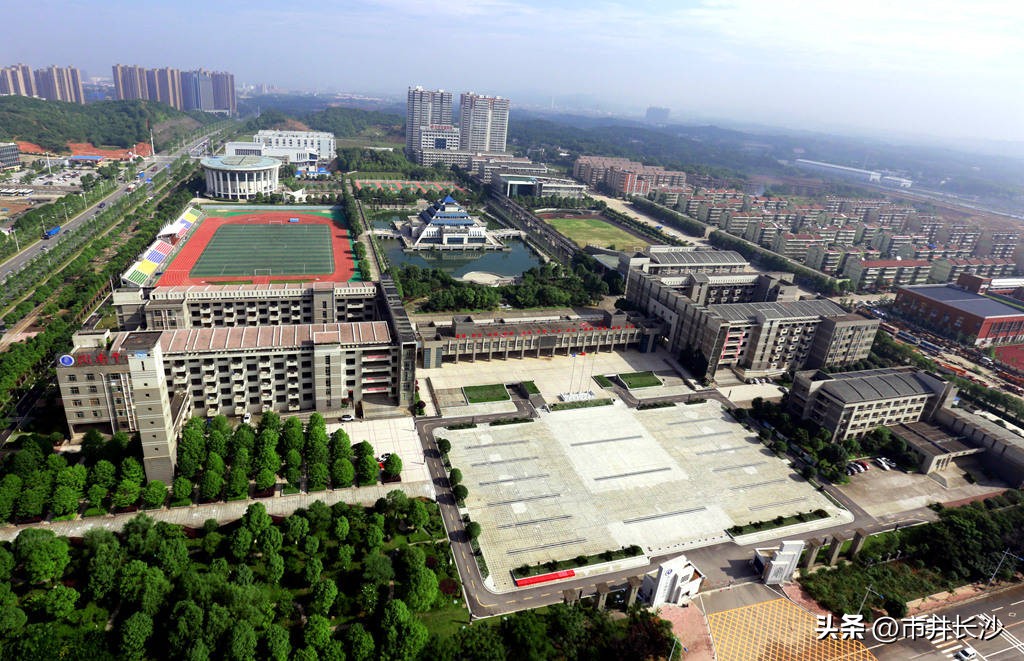 走进“周南红”成长“零距离”——共话长沙品质教育之周南中学