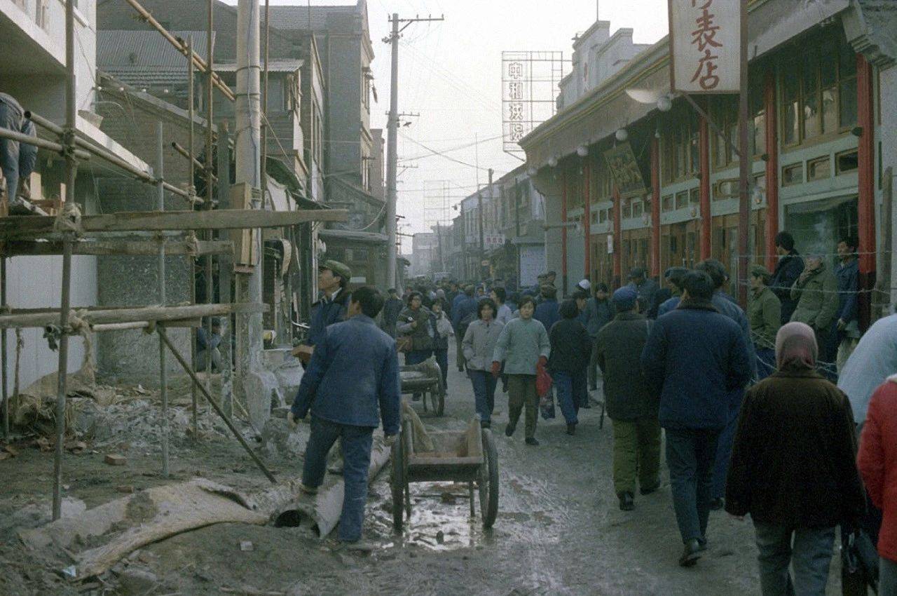 80年代欧美中性风穿搭,复古风穿搭80年代衣服