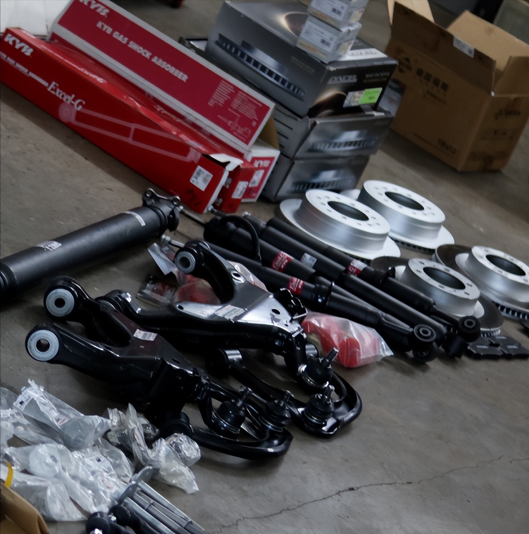 11年的丰田霸道翻新复活,破旧丰田翻新