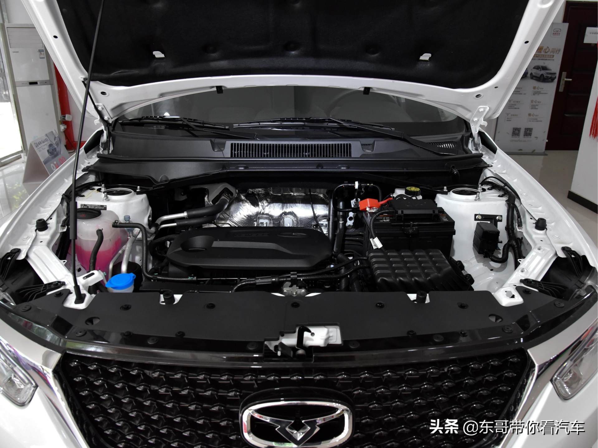 新款凯翼x3值得买吗,价格实惠空间大又省油的越野车