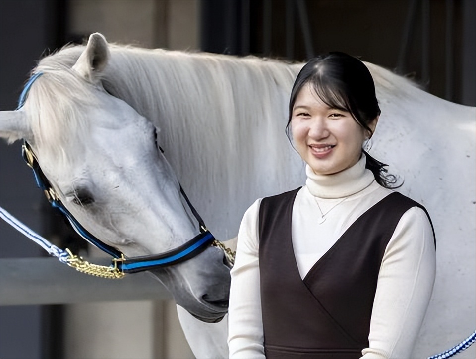 日本悠仁小王子现状,日本皇室悠仁小王子穿和服