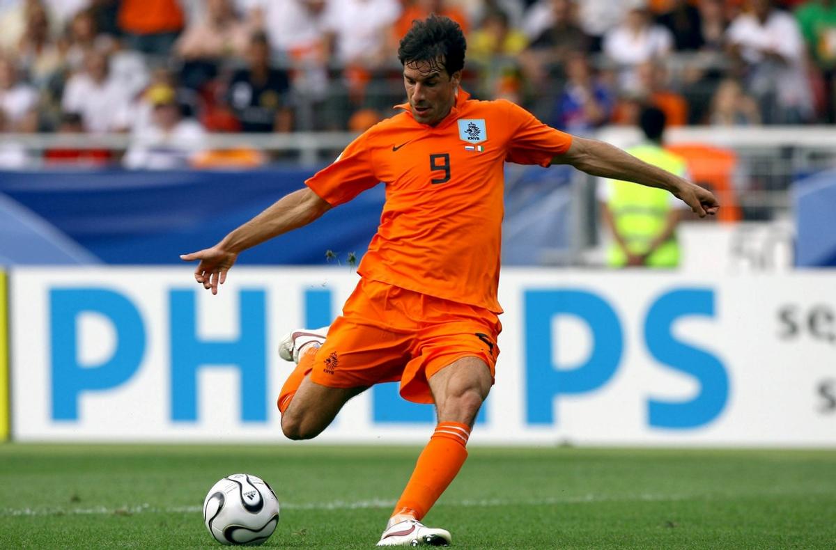 足坛现役十大球星足球小将,足坛大器晚成的后卫