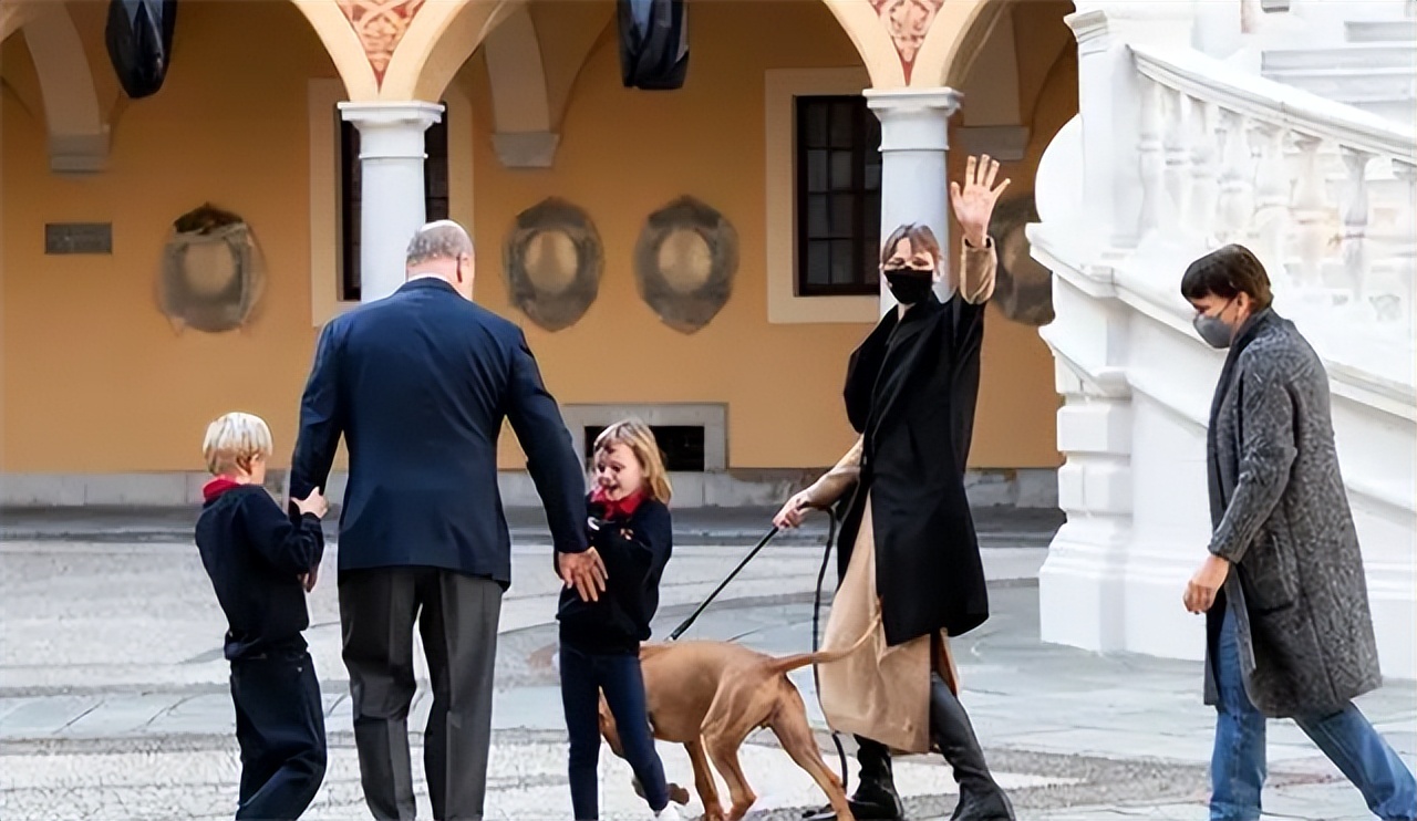 摩纳哥雅克王子七岁,雅克摩纳哥