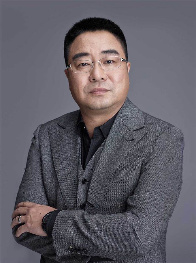 吉林穷小子，考上北大，却被北大封杀，合伙创业，又被踢出局