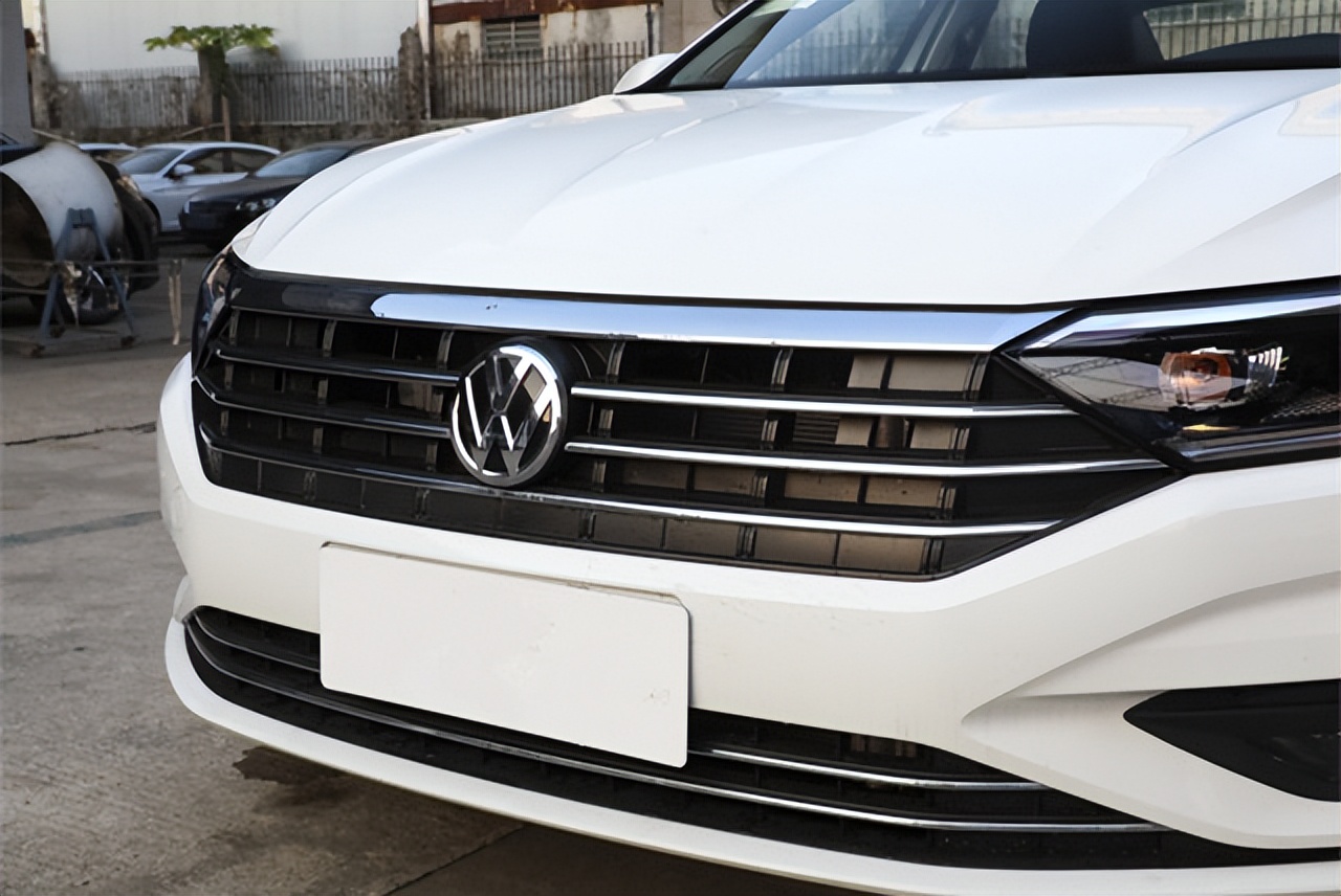 威朗pro乐享版车型对比速腾,别克威朗pro跟大众速腾加速对比