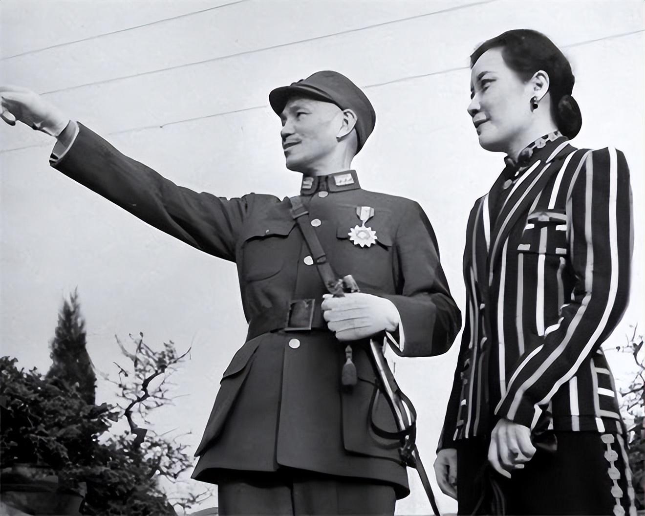 宋美龄游武当山遇老道,宋美龄去武当山游玩