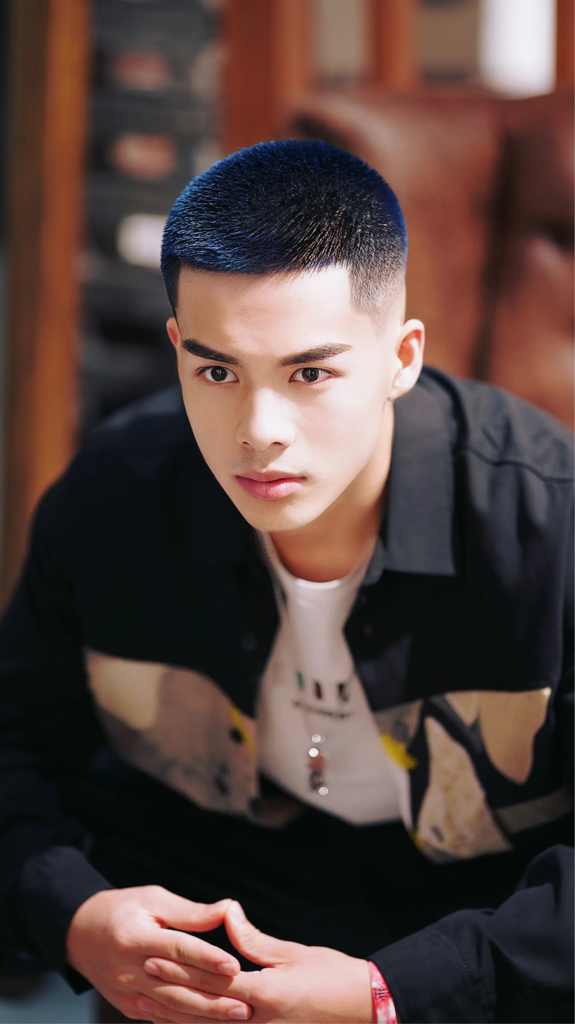 近五年男发流行风格,今冬流行渐变男发越看越有型