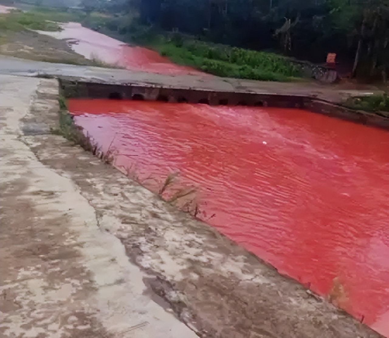 河北再次发现污水坑,河北渗坑事件