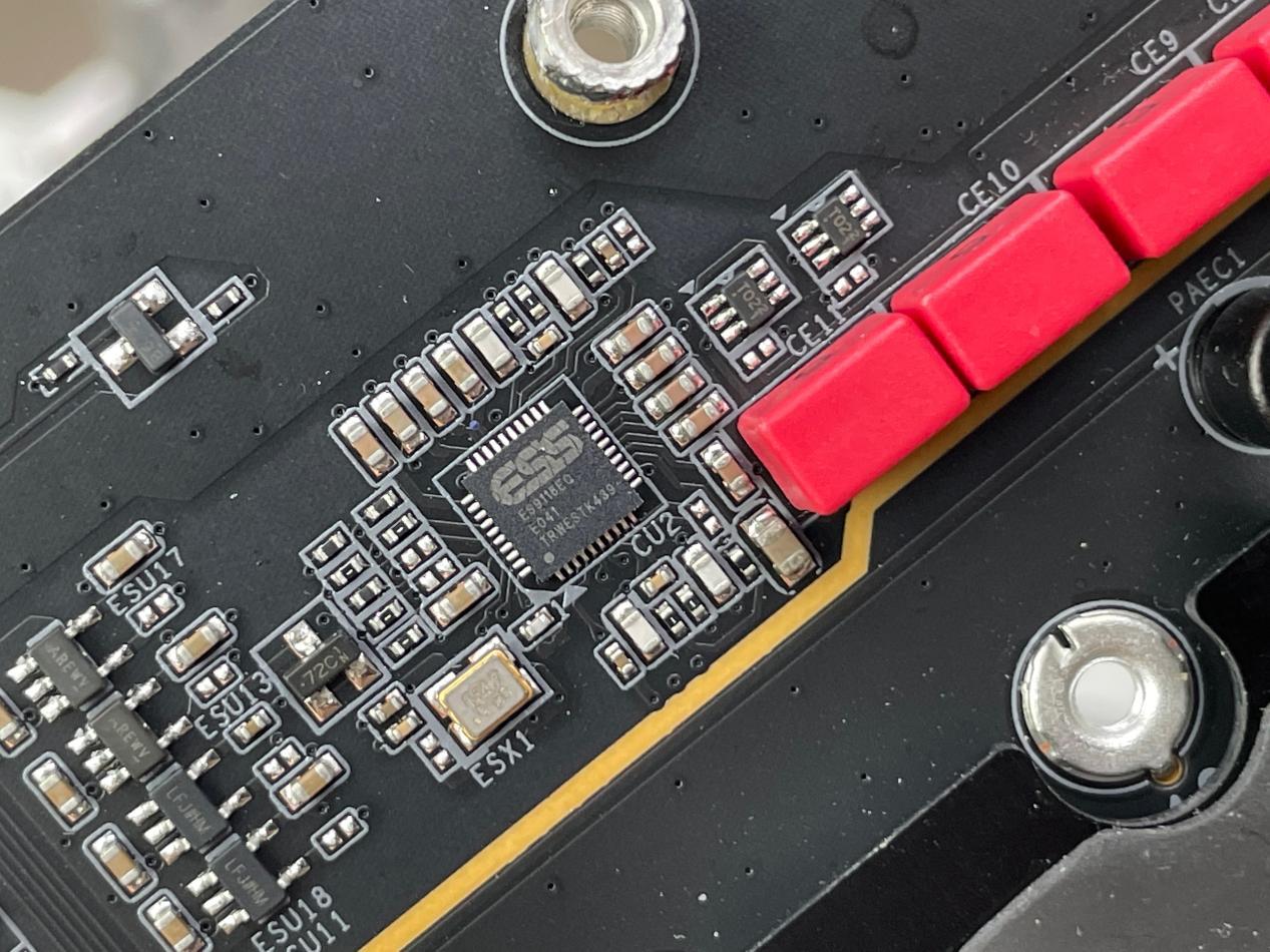 技嘉z790超级雕主板有几种规格,技嘉z790m小雕主板详解