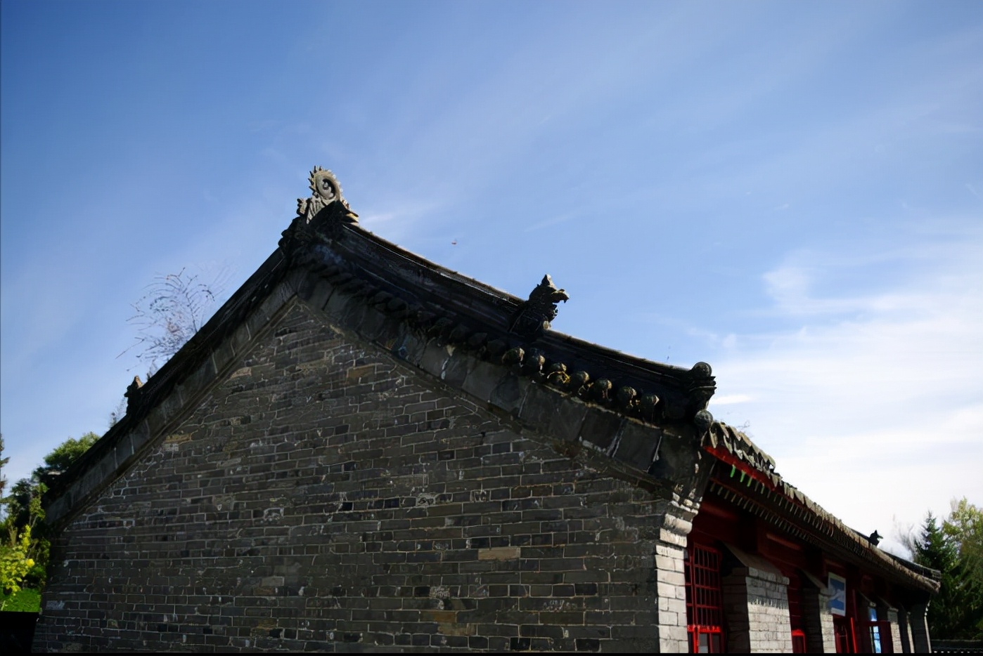 山墙春天渗水屋内怎么处理,山墙渗水防治