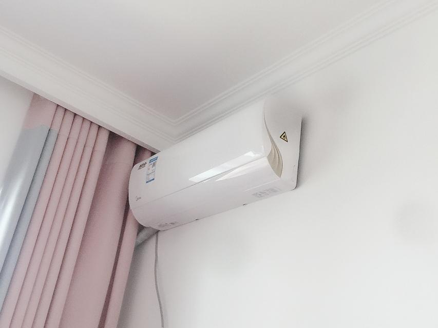 美的智弧空调有真假吗,美的空调每晚只需一度电真假