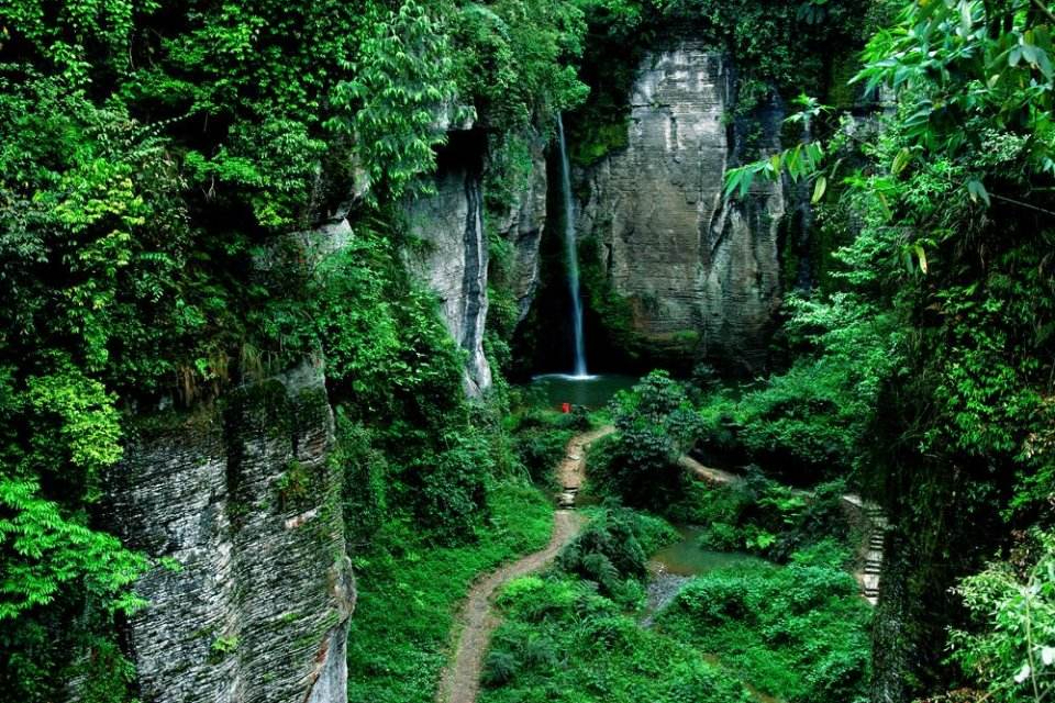 四川旅行攻略高铁直达,成贵高铁自由行攻略