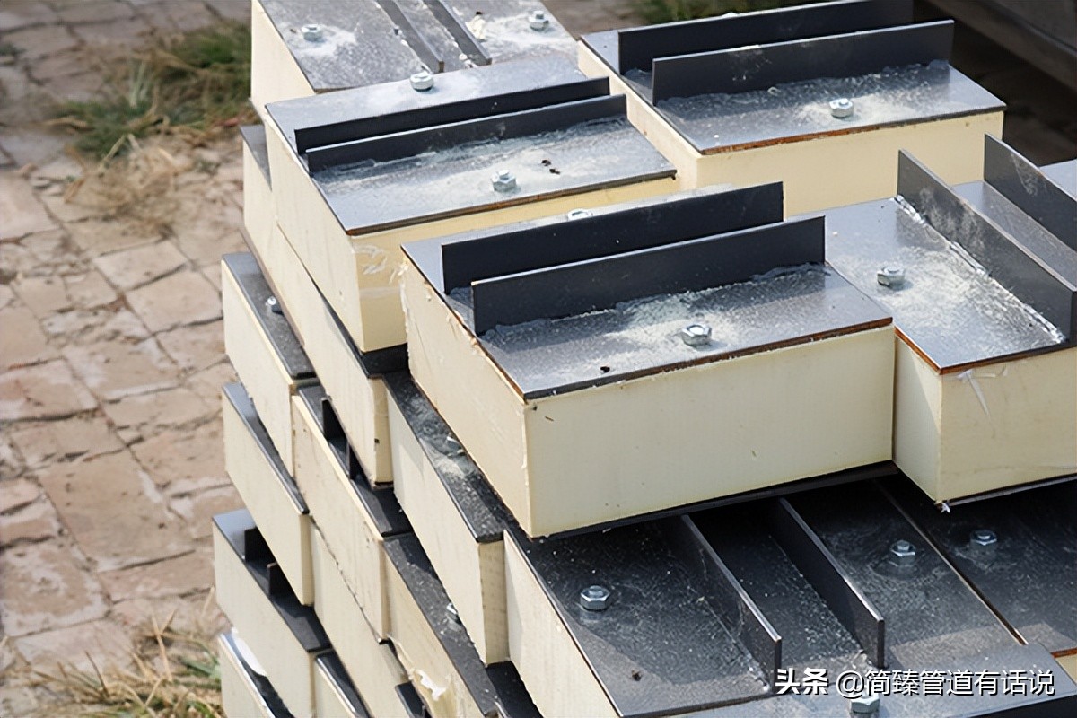 固定管托和滑动管托安装方式,支座支吊架安装制作技术规范