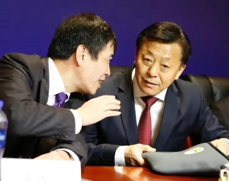 亚足联代表大会剥掉中国足球最后一条*裤底**